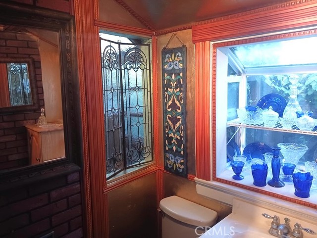 Detail Gallery Image 31 of 48 For 677 Elm St, San Jose,  CA 95126 - 2 Beds | 1 Baths