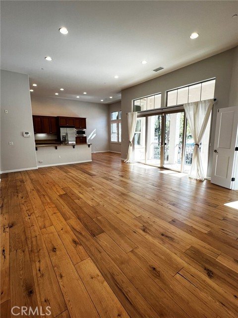 Front Image Thumbnail for CROC25242648