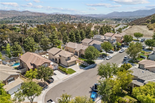 19711 Koji Court, Canyon Country CA: https://media.crmls.org/medias/f0d00e0d-4d8b-4b33-af8b-d1cbf682dedc.jpg