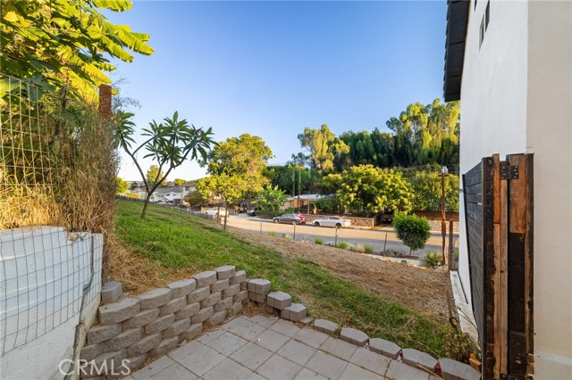 1174 W 6th Street, San Pedro CA: https://media.crmls.org/medias/f0d01804-298a-4ccc-a2b4-10d99fc37633.jpg