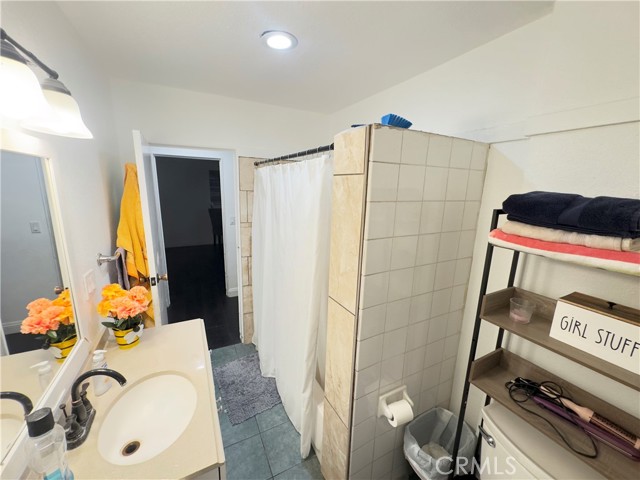 Detail Gallery Image 18 of 24 For 2783 N Arrowhead Ave, San Bernardino,  CA 92405 - 2 Beds | 1 Baths