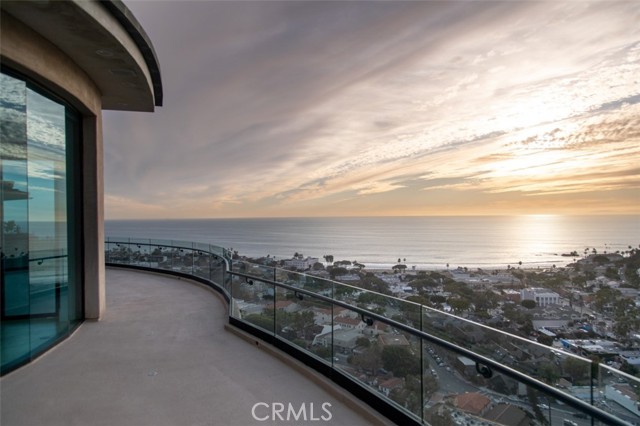 Detail Gallery Image 43 of 45 For 648 Mystic Vw, Laguna Beach,  CA 92651 - 5 Beds | 3/2 Baths