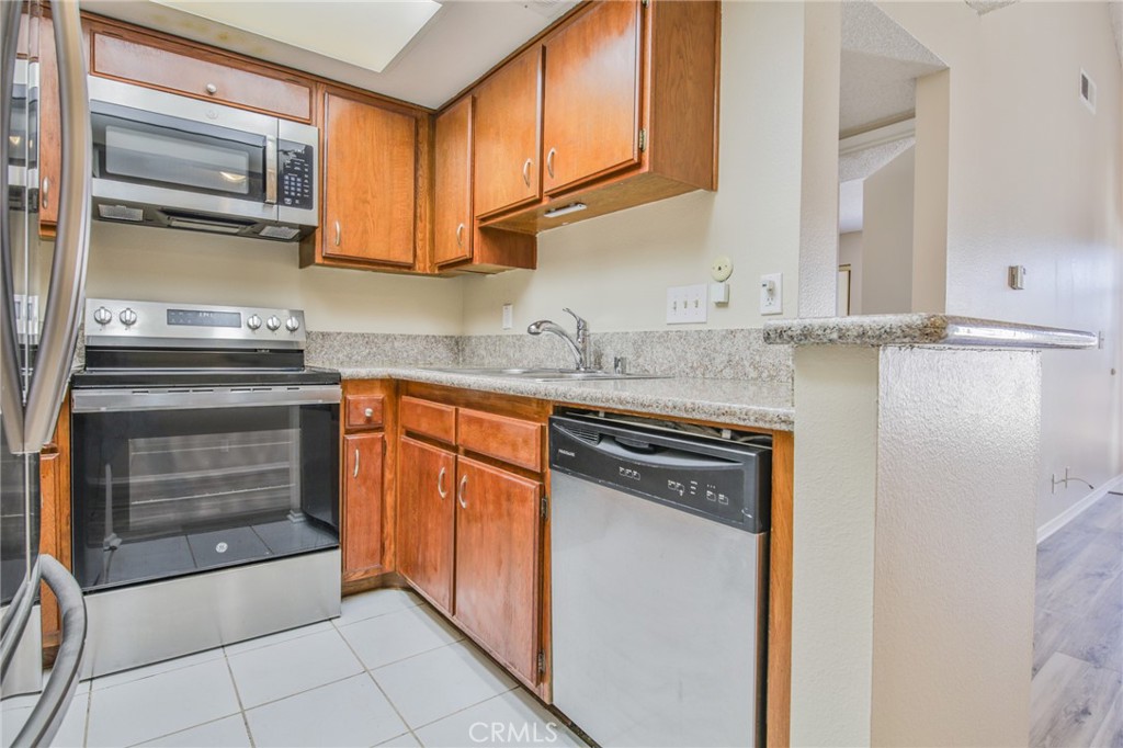 MLS #PW25263685 image #7