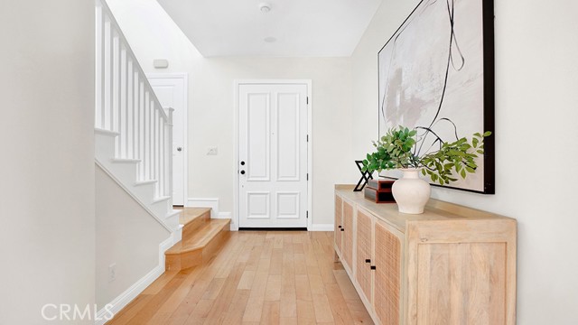 Detail Gallery Image 4 of 28 For 74 Bianco, Irvine,  CA 92618 - 3 Beds | 2/1 Baths