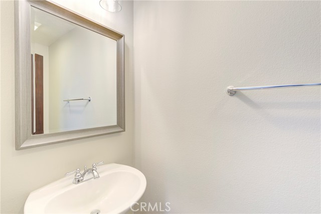 17 Danbury, Ladera Ranch CA: https://media.crmls.org/medias/f0d3a113-f893-4935-a6b6-83d3851111ca.jpg