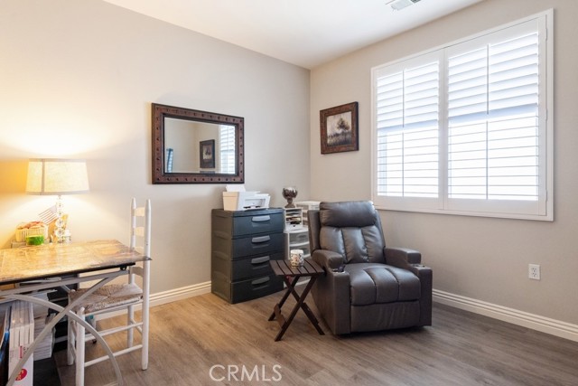 1564 Four Seasons Circle, Beaumont CA: https://media.crmls.org/medias/f0d3fa04-8dab-4d21-89ed-e841b40e0f8a.jpg