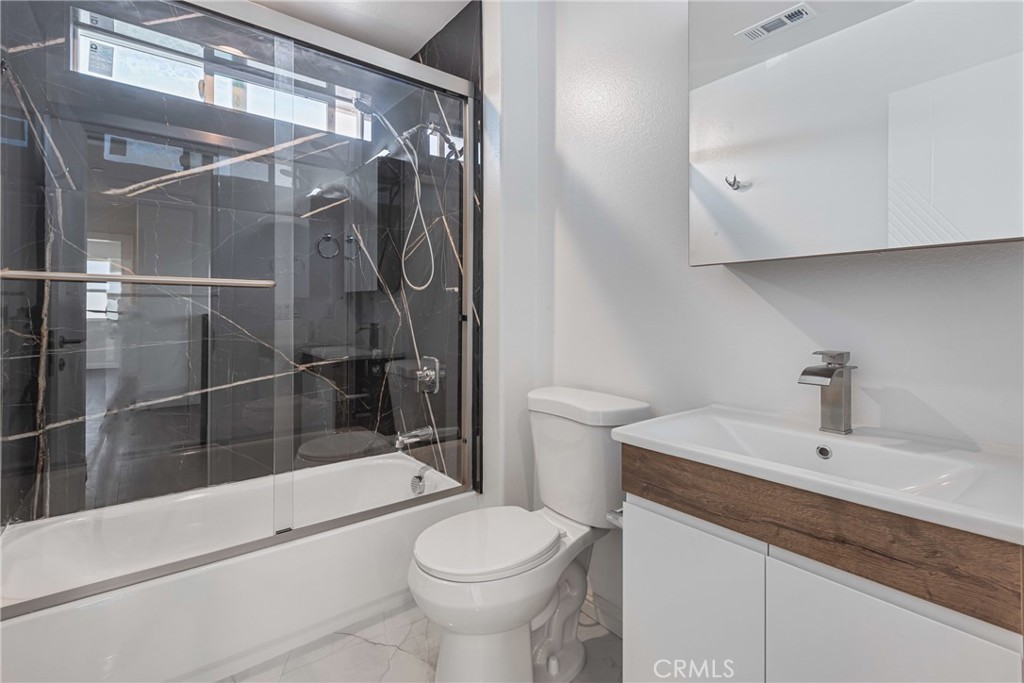 MLS #IV25219016 image #35