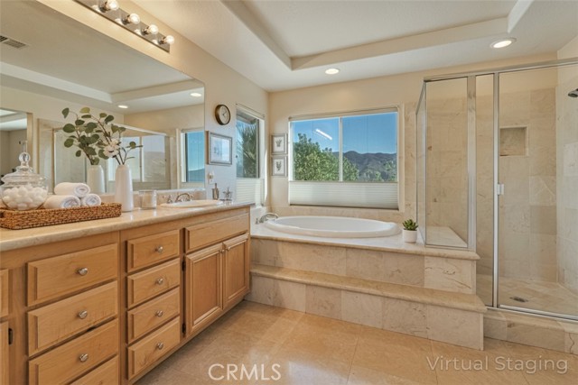 Detail Gallery Image 25 of 46 For 14218 Yellowstone Ln, Canyon Country,  CA 91387 - 6 Beds | 4 Baths