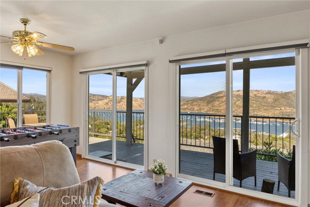Detail Gallery Image 3 of 36 For 6228 Woodman Dr, Oroville,  CA 95966 - 2 Beds | 2 Baths
