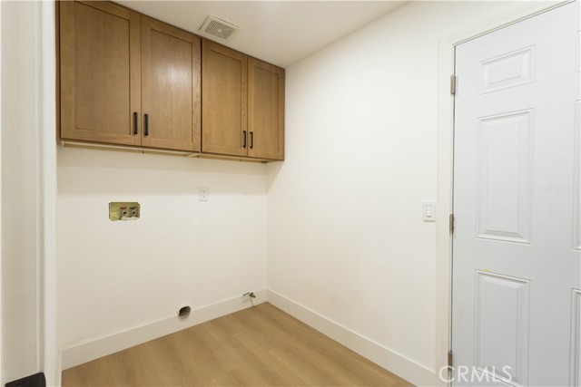 Detail Gallery Image 21 of 36 For 2352 Keusder, Riverside,  CA 92503 - 5 Beds | 3/1 Baths