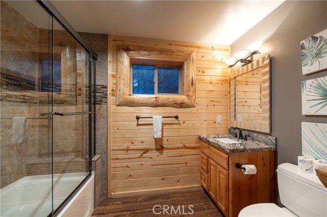 Detail Gallery Image 16 of 44 For 43451 Sheephorn Rd, Big Bear Lake,  CA 92315 - 6 Beds | 4/1 Baths