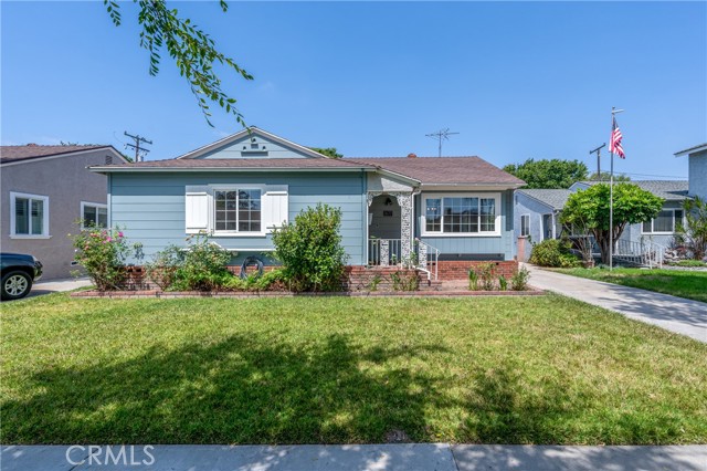 3677 Iroquois Ave, Long Beach, CA 90808