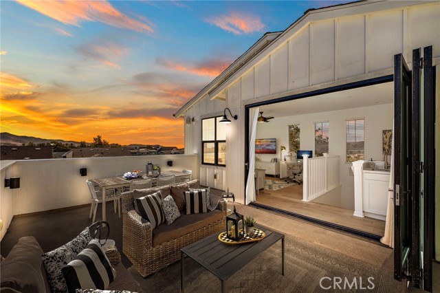 Front Image Thumbnail for CROC25229887