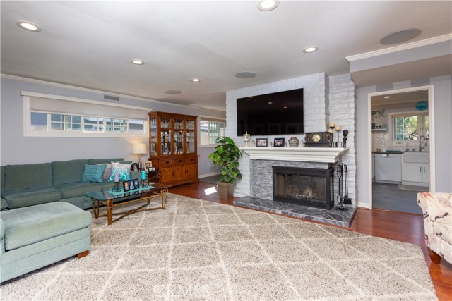 Detail Gallery Image 12 of 39 For 2952 Pemba Dr, Costa Mesa,  CA 92626 - 3 Beds | 2 Baths