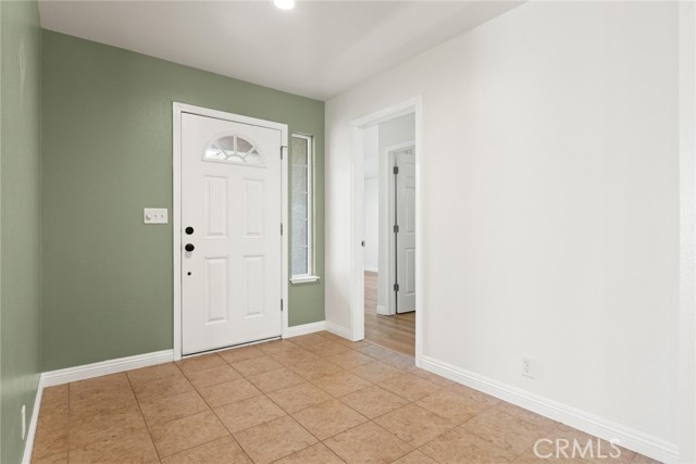 Detail Gallery Image 14 of 34 For 596 Desiree, Chico,  CA 95973 - 5 Beds | 3 Baths