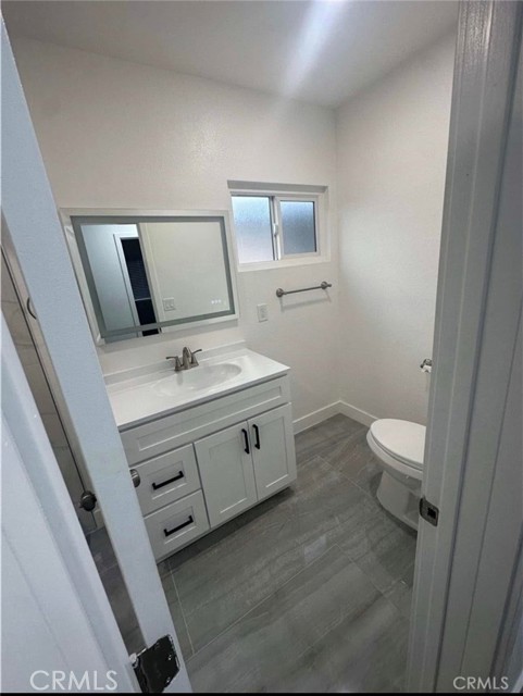 506 W Victor Avenue, Anaheim CA: https://media.crmls.org/medias/f0daa76d-87af-4c90-9ead-d8a8b2eb08b9.jpg