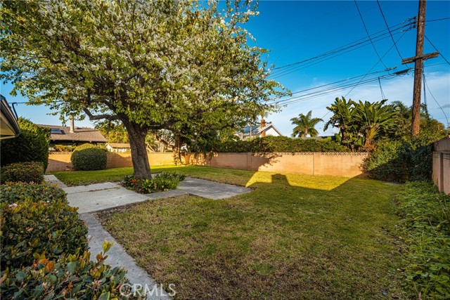 Detail Gallery Image 38 of 38 For 17588 Santa Paula, Fountain Valley,  CA 92708 - 4 Beds | 2 Baths