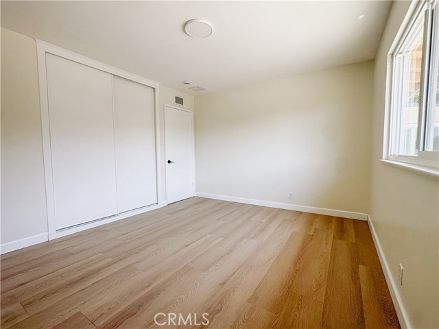 1124 N Soldano Drive, Azusa CA: https://media.crmls.org/medias/f0dad8d2-c7b6-4386-9cec-df3ea780f15d.jpg