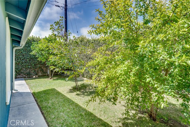 Detail Gallery Image 36 of 61 For 118 Adams Ave, Huntington Beach,  CA 92648 - 3 Beds | 2 Baths