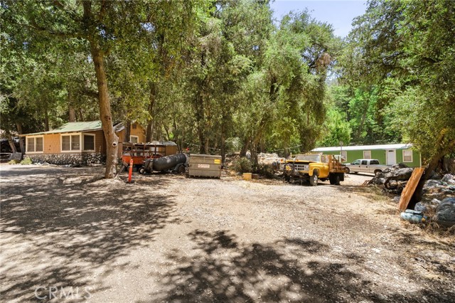 Detail Gallery Image 9 of 37 For 501 S Mountain Ave, Mt Baldy,  CA 91759 - 8 Beds | 4 Baths