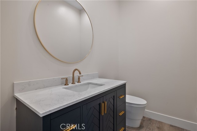 Detail Gallery Image 14 of 47 For 2100 Harriman Ln, Redondo Beach,  CA 90278 - 5 Beds | 4/1 Baths