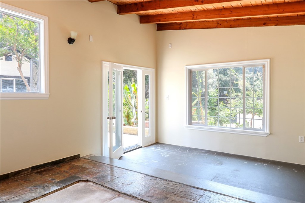 MLS #WS25113083 image #58