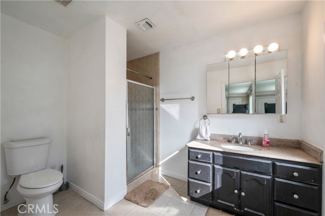 Detail Gallery Image 24 of 35 For 1037 S Tajauta, Compton,  CA 90220 - 4 Beds | 3 Baths