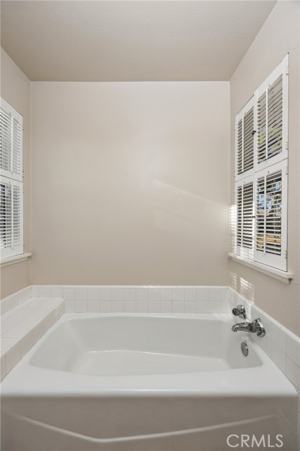 Detail Gallery Image 20 of 43 For 2314 Ashwood Pl, Paso Robles,  CA 93446 - 4 Beds | 3 Baths