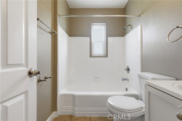 Detail Gallery Image 23 of 31 For 2010 N Corlett, Los Angeles,  CA 90059 - 3 Beds | 2 Baths