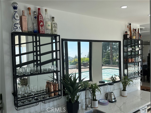 Detail Gallery Image 104 of 200 For 7930 Vulcan Dr, Los Angeles,  CA 90046 - 7 Beds | 8/1 Baths