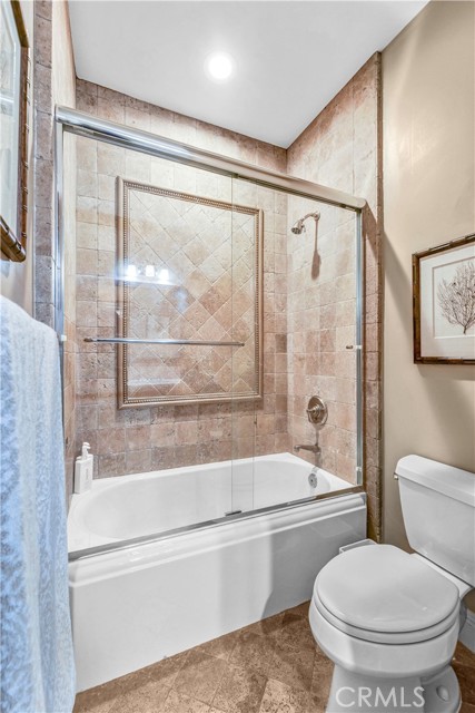 638 Sierra Madre Blvd, Sierra Madre CA: https://media.crmls.org/medias/f0dd0da3-fa22-48e2-9ac5-c2e10294142c.jpg