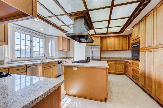 2945 Steeplechase Lane, Diamond Bar CA: https://media.crmls.org/medias/f0dd5a0f-2512-4eaf-a08d-a8782a7ae1d9.jpg