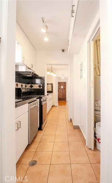 Drew Fenton | 433 S Bundy Drive Los Angeles CA | MLS: 7457083