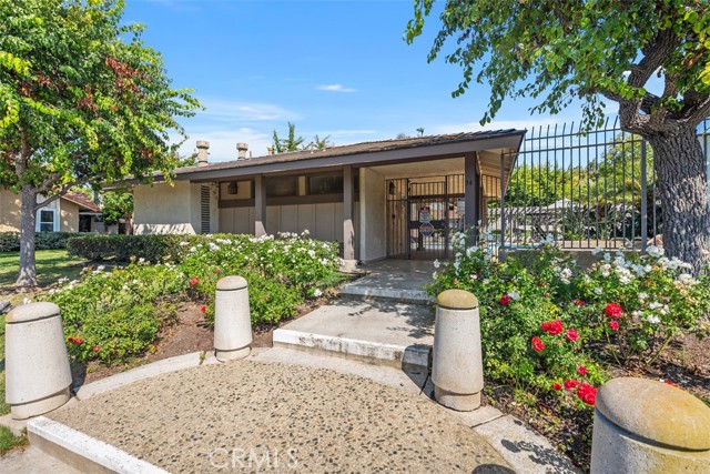 Detail Gallery Image 30 of 41 For 5 Bright Hollow, Irvine,  CA 92618 - 2 Beds | 2 Baths