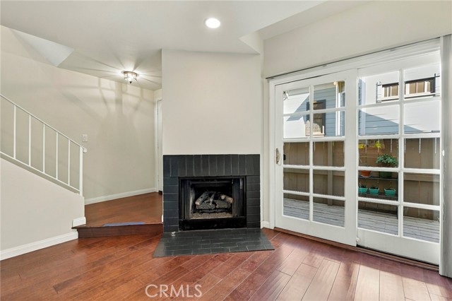 773 South Marengo Avenue, 3 photo 6