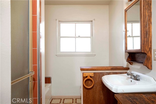 19205 Entradero Avenue, Torrance CA: https://media.crmls.org/medias/f0dfac16-8d24-45cc-b4d9-5b179d20d859.jpg