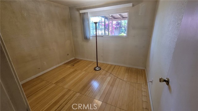 1100 E 215th Place, Carson CA: https://media.crmls.org/medias/f0dfc7b6-05c6-405f-9a75-d465b777360b.jpg