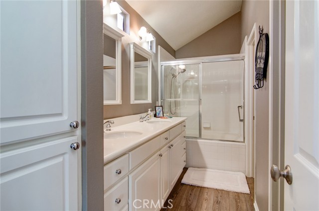 Detail Gallery Image 33 of 47 For 13069 Arborwalk, Tustin,  CA 92782 - 3 Beds | 2/1 Baths