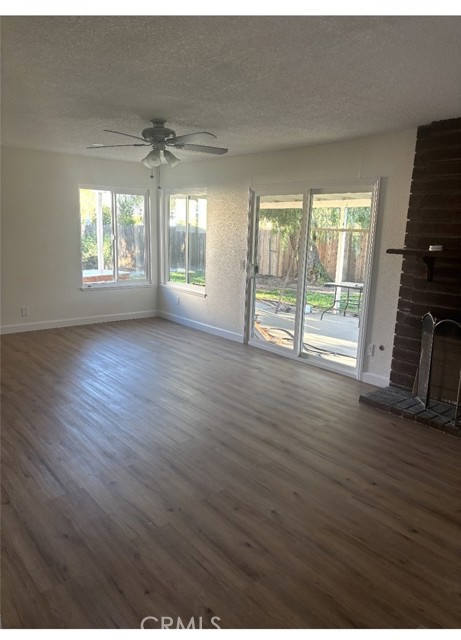 Detail Gallery Image 3 of 3 For 1479 Indian Trl, San Bernardino,  CA 92407 - 3 Beds | 2 Baths