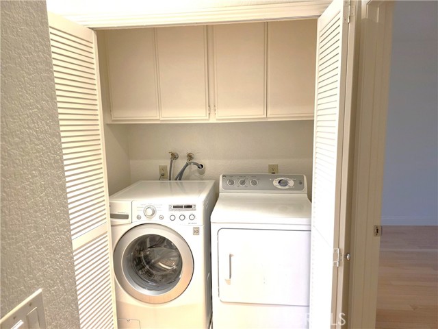 Detail Gallery Image 21 of 29 For 388 Fallingstar, Irvine,  CA 92614 - 3 Beds | 2/1 Baths