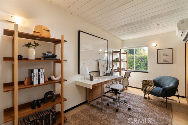 Detail Gallery Image 15 of 27 For 1816 N Stanley Ave, Los Angeles,  CA 90046 - 4 Beds | 2 Baths