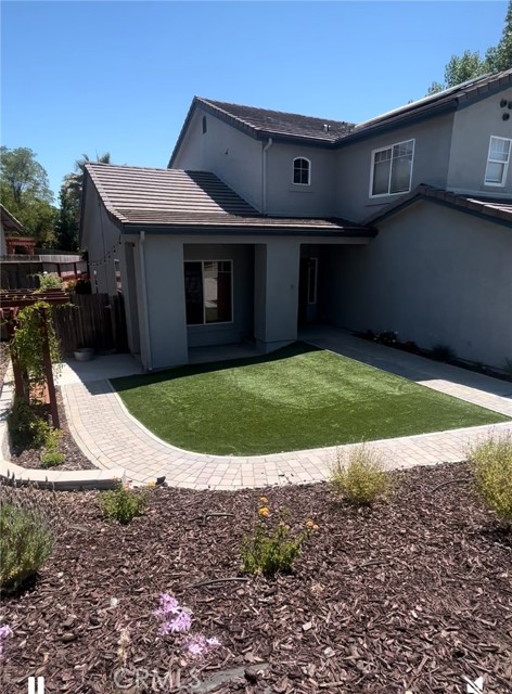 Detail Gallery Image 2 of 10 For 147 via Camelia, Paso Robles,  CA 93446 - 4 Beds | 3 Baths