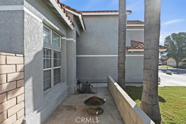 Detail Gallery Image 8 of 49 For 20628 Mesa Oak Dr, Riverside,  CA 92508 - 4 Beds | 3 Baths