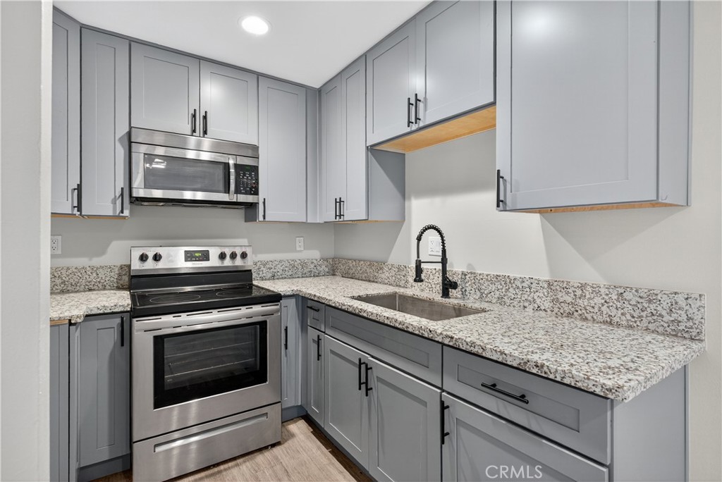 MLS #OC26166327 image #15