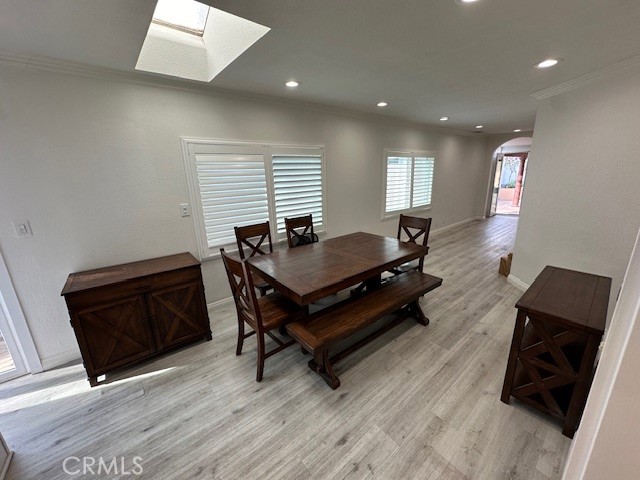 Detail Gallery Image 9 of 29 For 2820 W Chandler Bld, Burbank,  CA 91505 - 3 Beds | 2 Baths