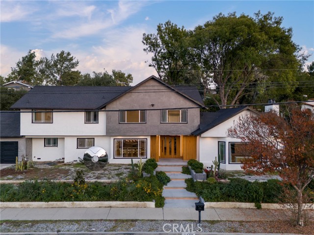 Front Image Thumbnail for CRBB25270285