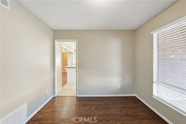 Detail Gallery Image 19 of 61 For 1420 Timberlane, Riverside,  CA 92506 - 5 Beds | 4 Baths