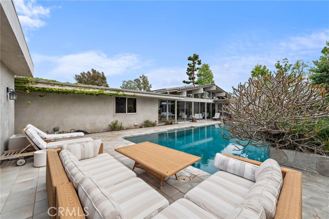 Detail Gallery Image 26 of 33 For 1401 Lincoln Ln, Newport Beach,  CA 92660 - 4 Beds | 5 Baths