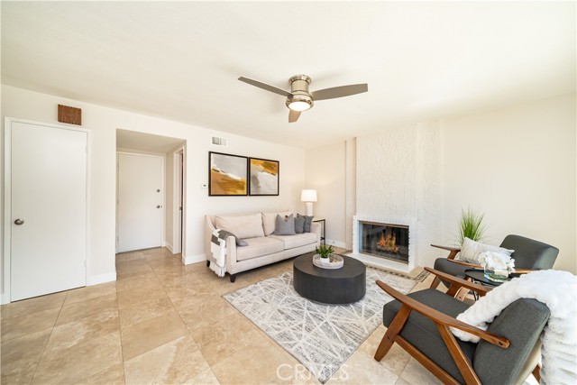 Detail Gallery Image 25 of 61 For 5252 Clark Cir, Westminster,  CA 92683 - 4 Beds | 2/1 Baths