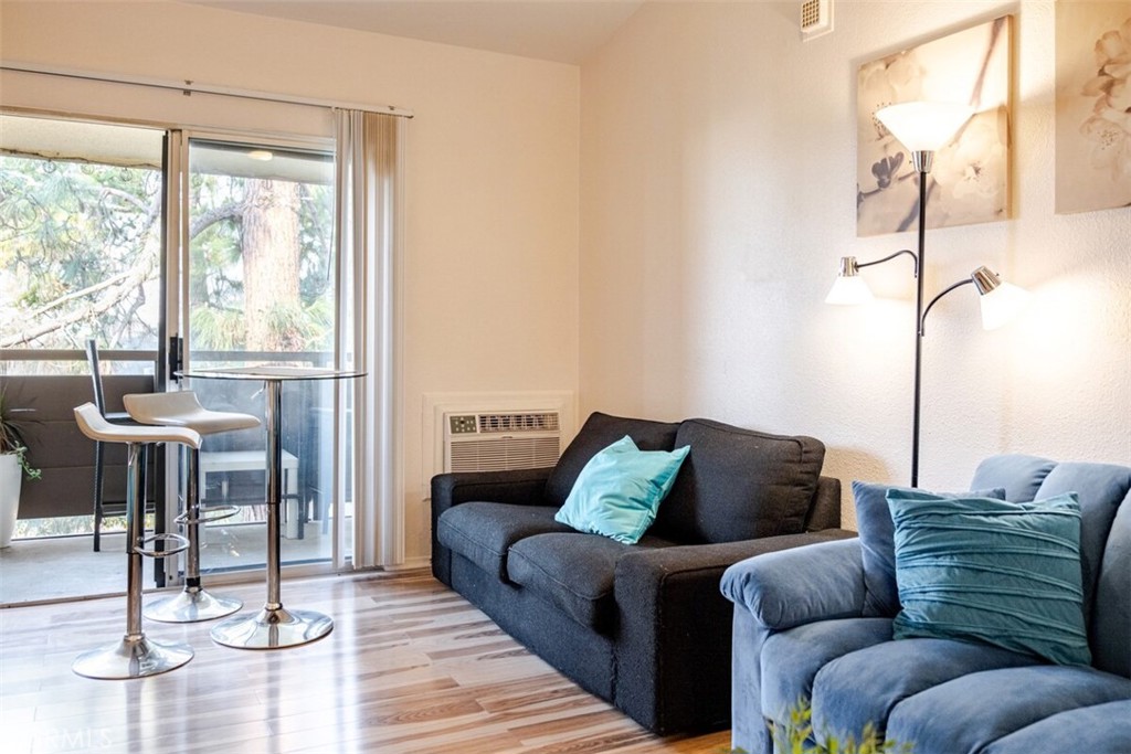 1621 Hotel Circle - photo 4